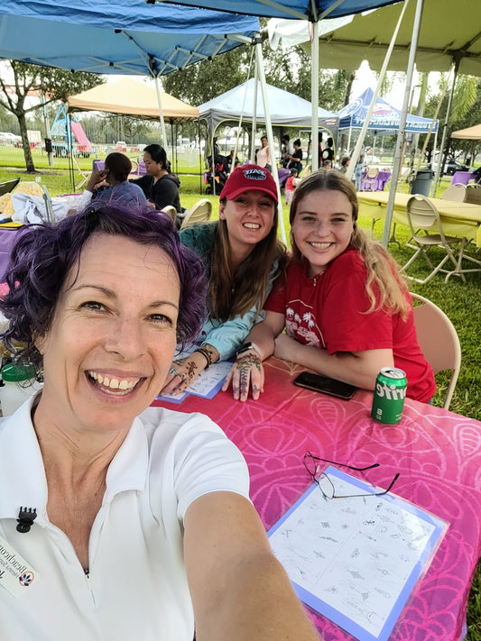 Henna at Festivals: Tips for Artists & Attendees