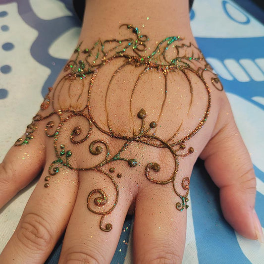 Fall-Inspired Henna Kits: What to Include for Your Autumn Designs (Perfect for Beginners!)